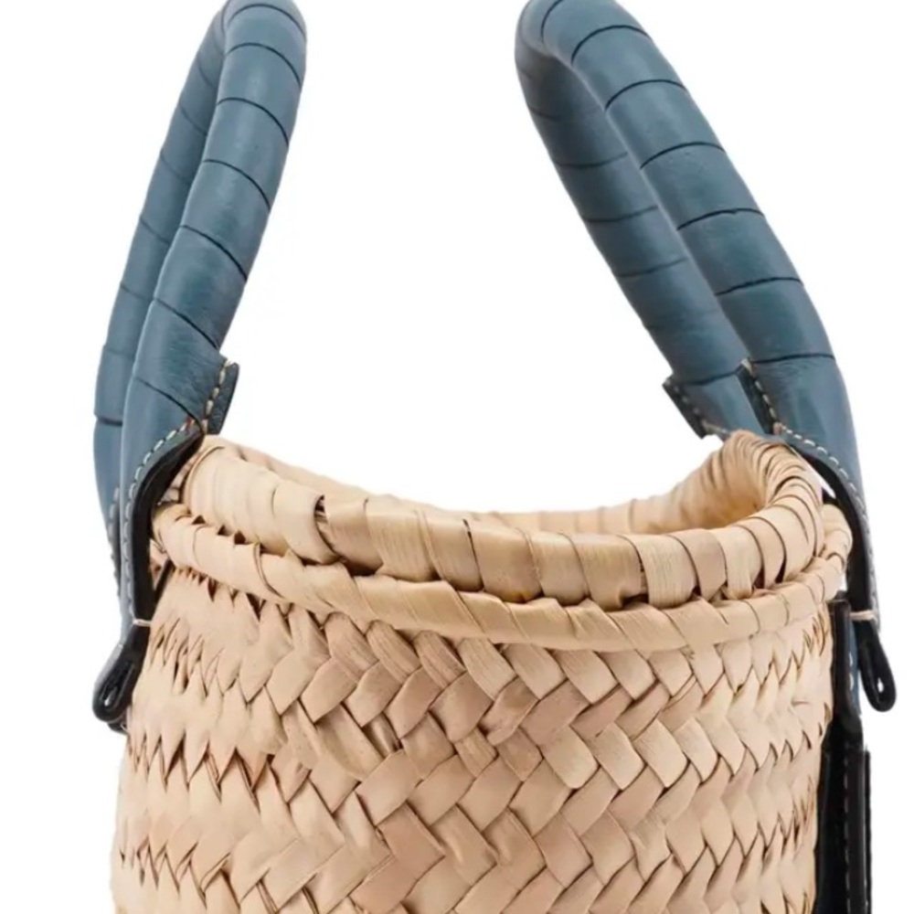 100% Authentic Chloé Marcie very Rare Straw/Leather handbag Blue Leather Handle - Picture 7 of 8